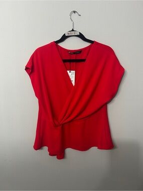 Women’s Zara Red Twist Front Blouse XL NWT